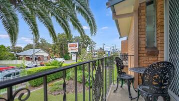 Superior Double Room, 1 King Bed, Balcony | Balcony