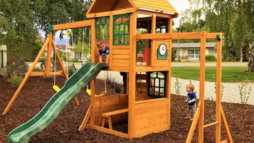 Children's play area - outdoor