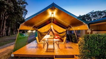 Standard Safari Tents | Iron/ironing board, free WiFi, bed sheets