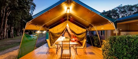 Standard Safari Tents | Iron/ironing board, free WiFi, bed sheets