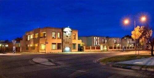 May Park Executive Apartments