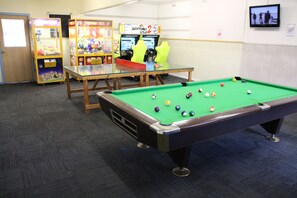 Billiards - Lake Fyans Holiday Park (Lake Fyans)