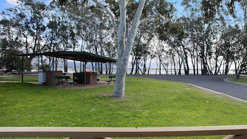 Family Cabin, 2 Bedrooms | Lake view