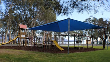 Children’s play area – outdoor