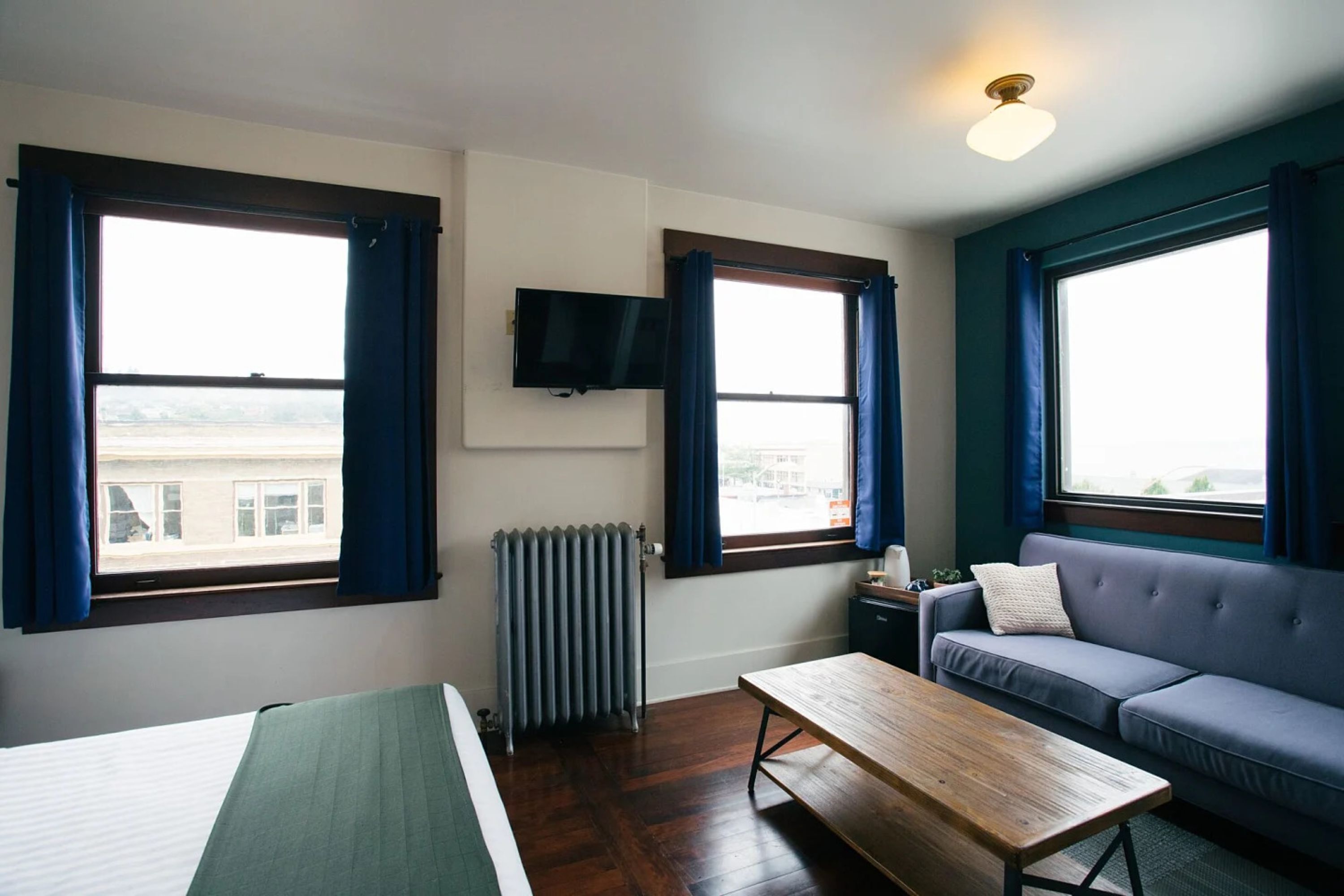 superior room (standard river view) | blackout curtains, free wifi, bed sheets, wheelchair access