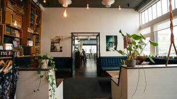 Àrea amb seients del vestíbul