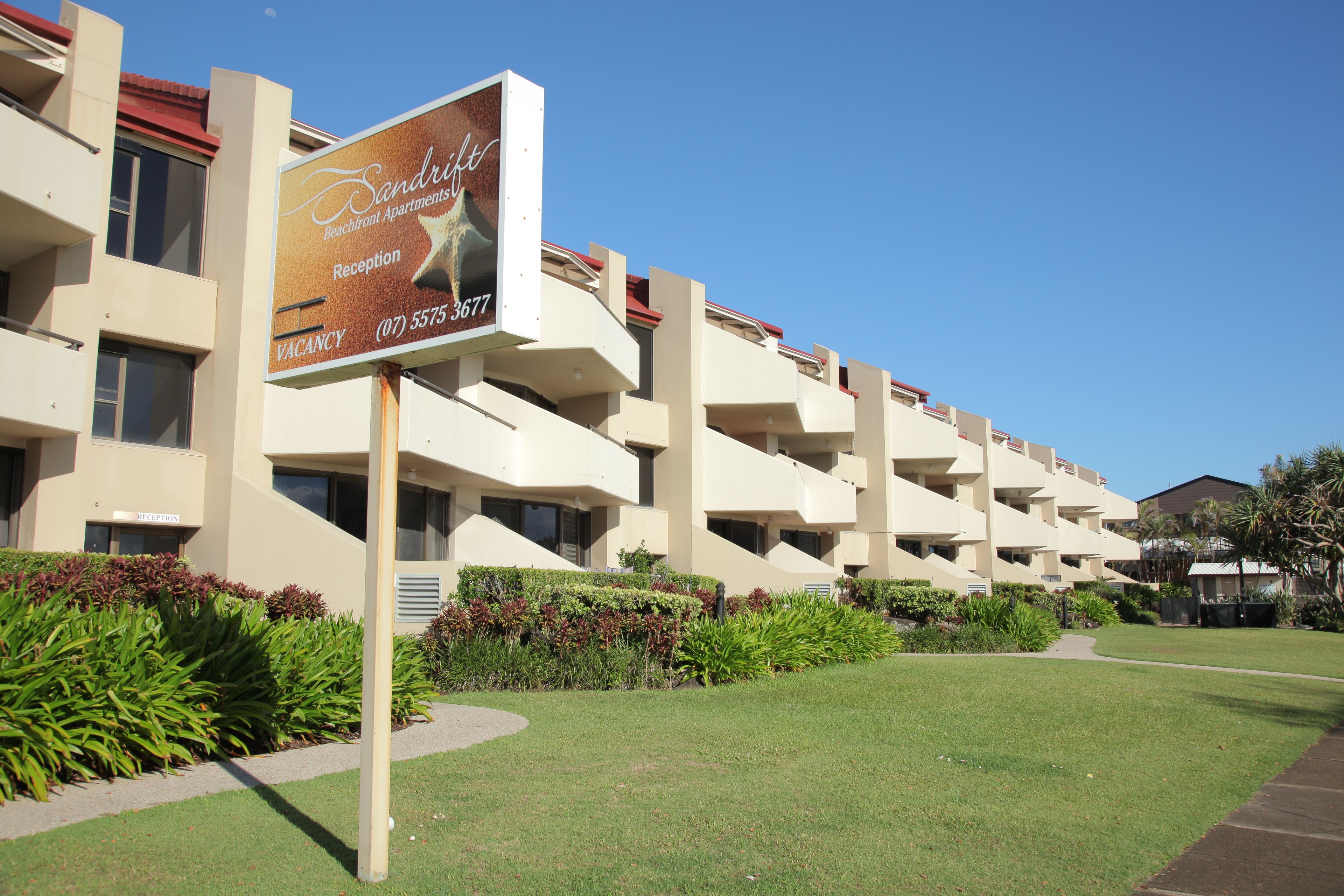 Sandrift Beachfront Apartments — image 23