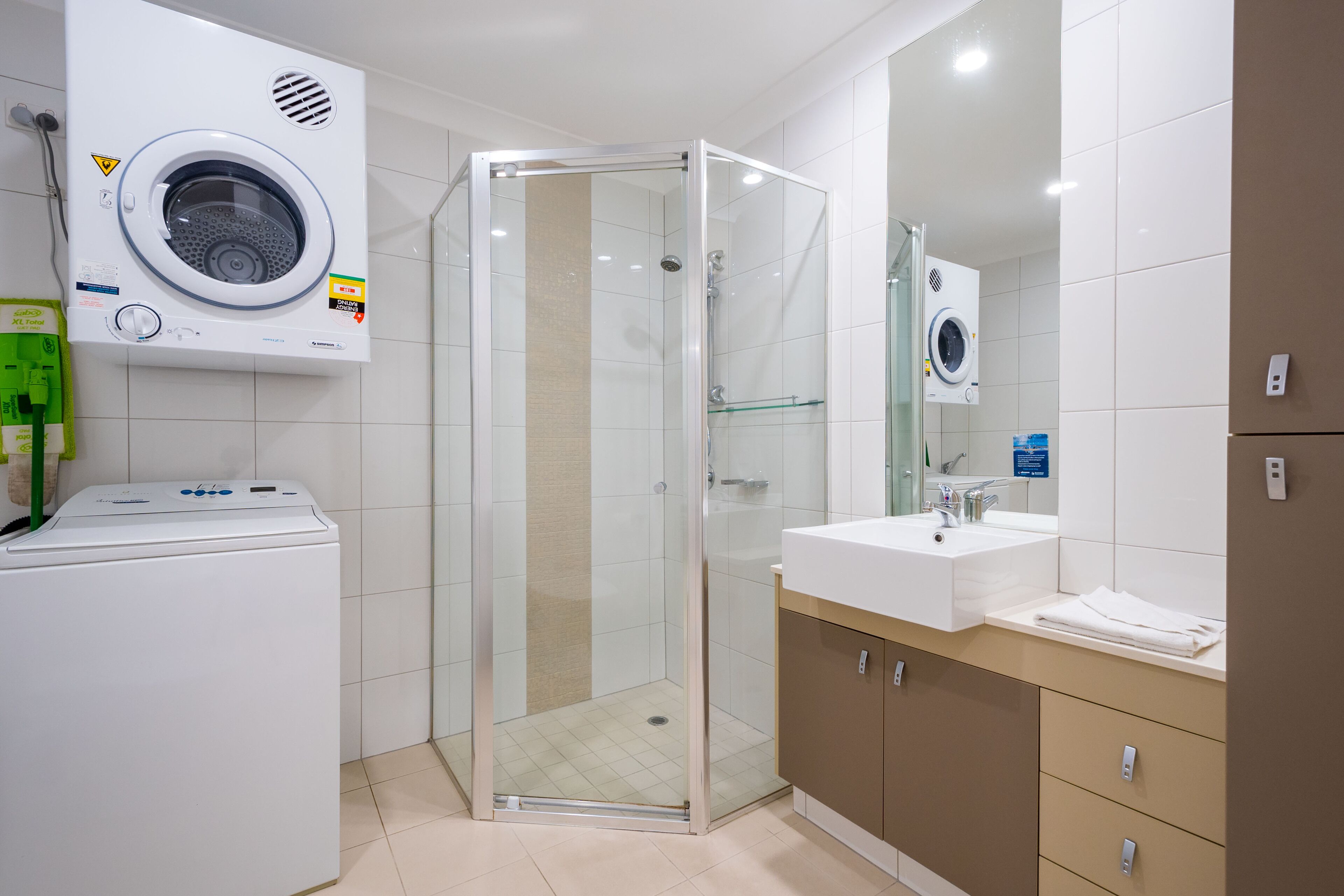 Sandrift Beachfront Apartments — image 8