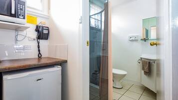 Economy dubbelrum - 1 dubbelsäng | Eget pentry | Kylskåp, mikrovågsugn och kaffe- och tebryggare