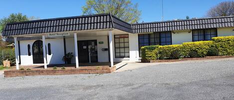 Overnatningsstedets facade