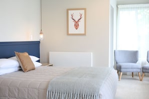 Zimmer | Schallisolierte Zimmer, Bügeleisen/Bügelbrett, kostenloses WLAN