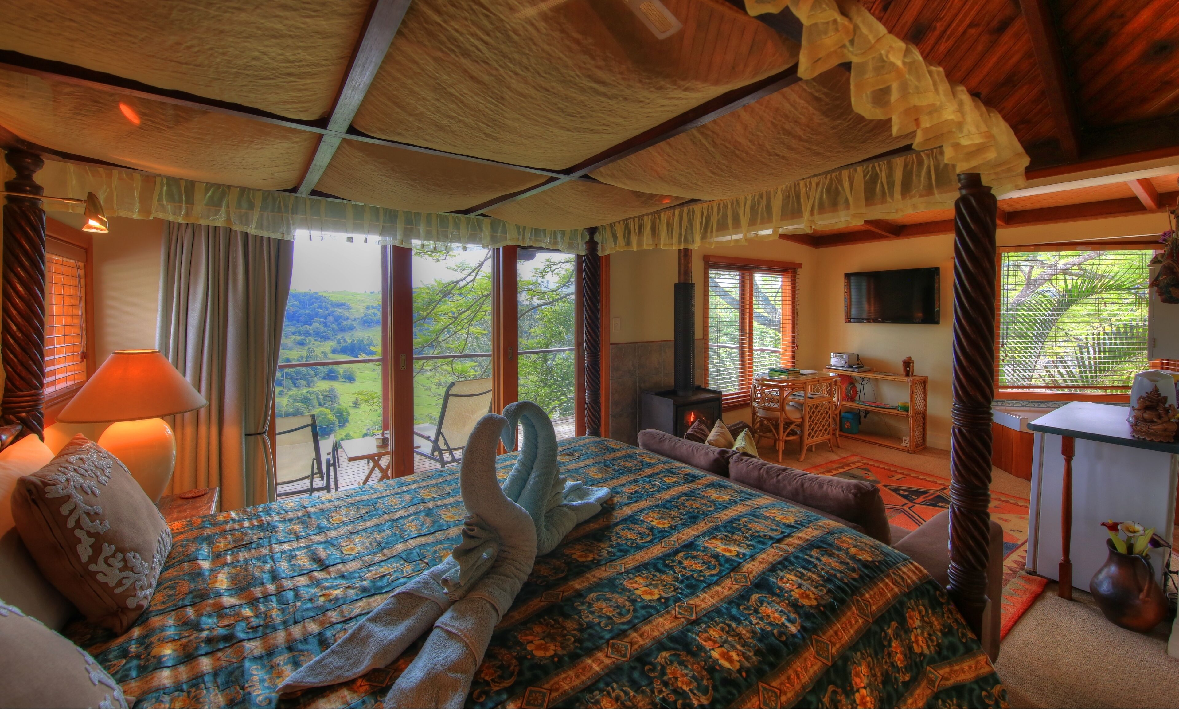 Photo - Maleny Tropical Retreat Balinese B&B