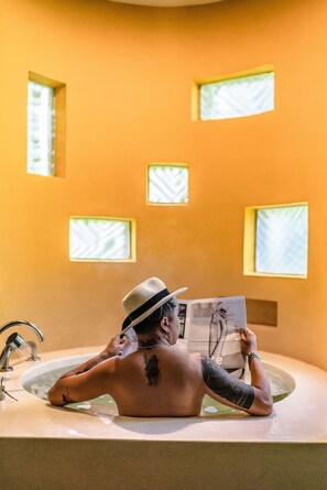 Extradiep bad
