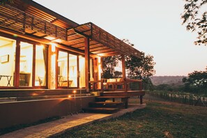 Winter Escape Deluxe Villas | Park view - Mountain Creek Golf Resort & Residences (Sikhio)