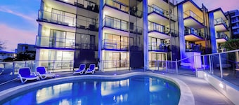 Merrima Court Holidays