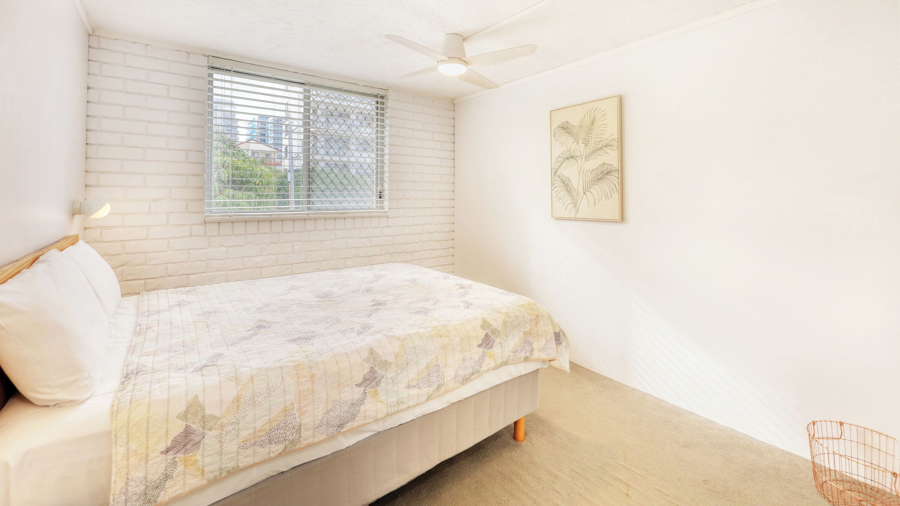 Individuell dekoriert, individuell eingerichtet, Schreibtisch