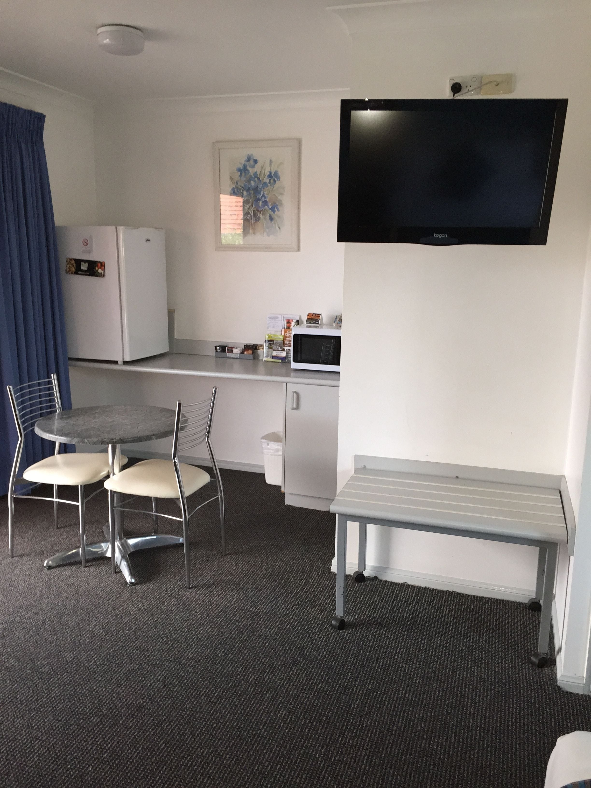Photo - Aspley Carsel Motor Inn