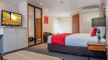 Executive Spa Suite