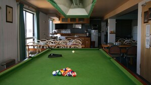 Billiards - Chalet Jindabyne (Jindabyne)