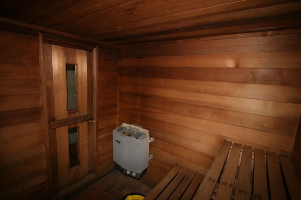 Steam room