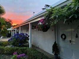 Fachada de la propiedad