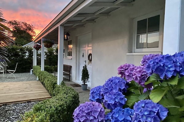 Fachada da propriedade