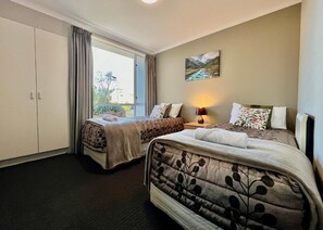 Soundproofing, cribs/infant beds, free WiFi, bed sheets - Brinkley Resort (Methven)