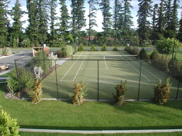 Tennis court