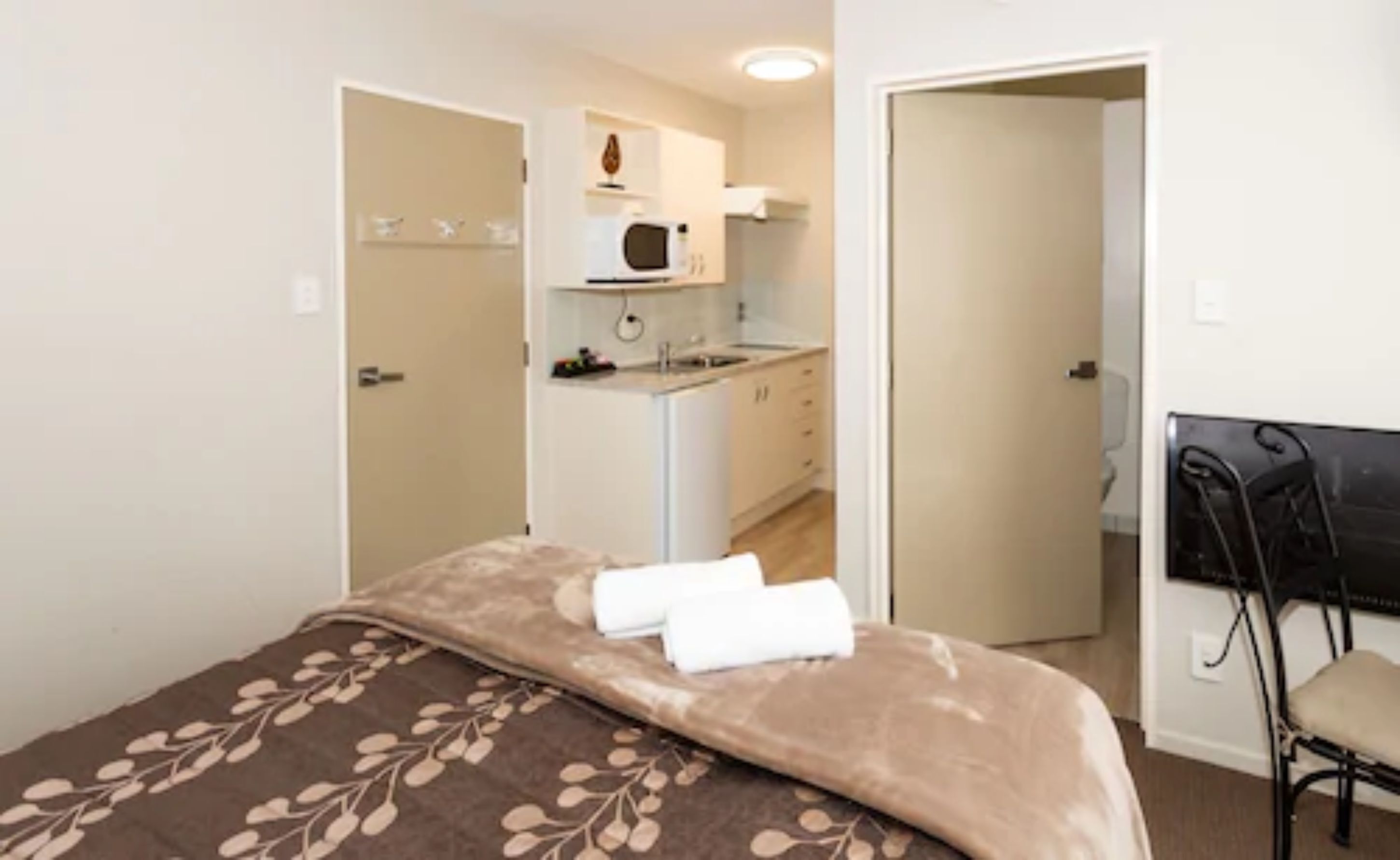 Soundproofing, cots/infant beds, free WiFi, bed sheets