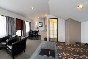 Studio Standard, 1 grand lit