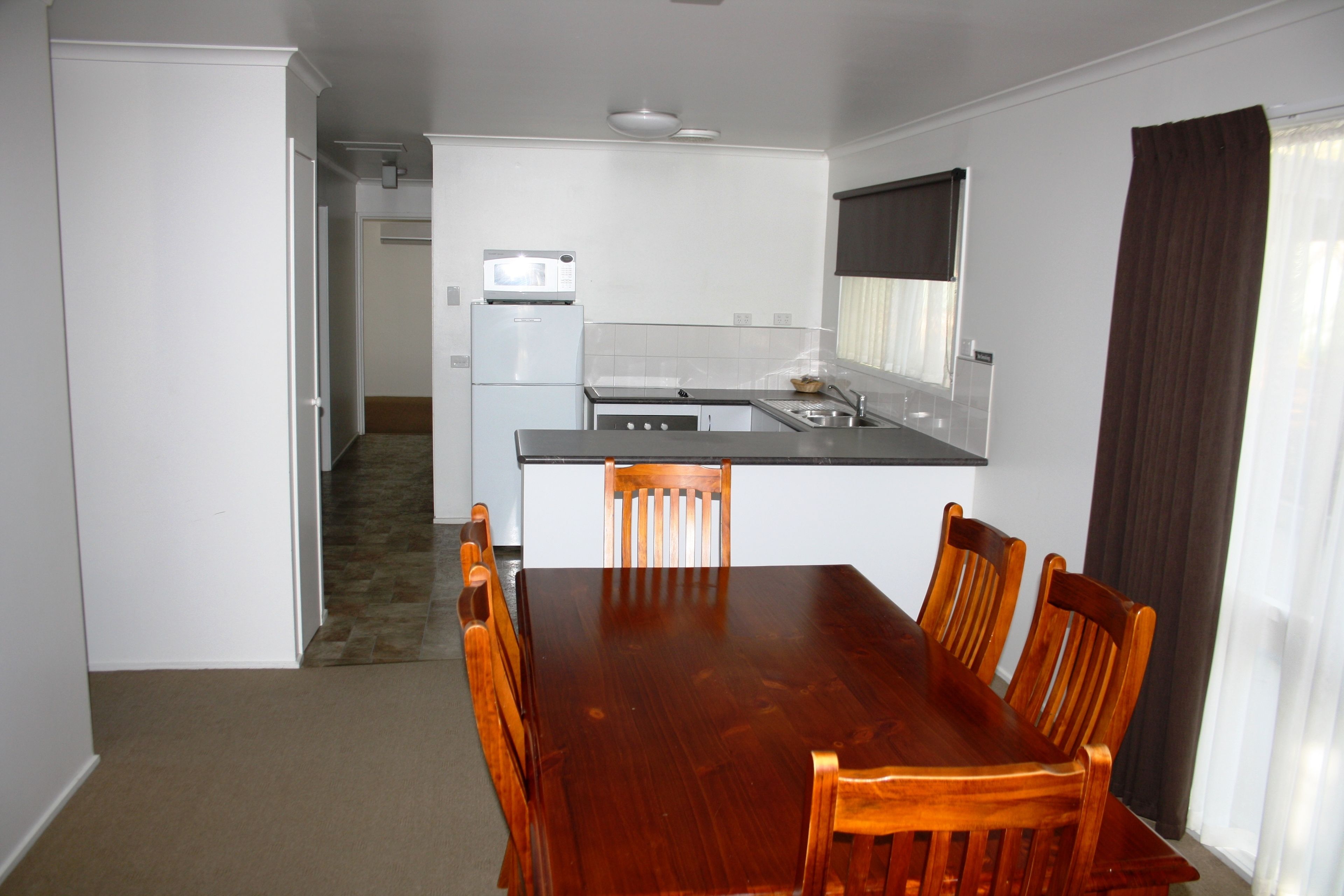Casa Standard, camere multiple, non fumatori, cucina (Park House 2 Night) | Ferro/asse da stiro, Wi-Fi gratuito, lenzuola