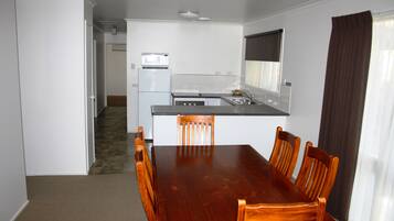 Casa Standard, camere multiple, non fumatori, cucina (Park House 2 Night) | Ferro/asse da stiro, Wi-Fi gratuito, lenzuola