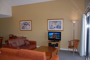 Standaard appartement, 2 slaapkamers, keuken (River Outlook) | Woonruimte