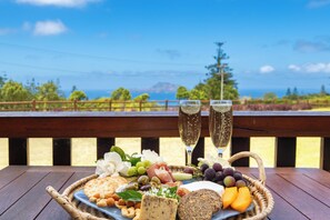 View from room - Ocean Breeze Cottages (Norfolk Island)