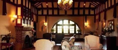 Sala de estar en el lobby
