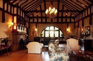 ロビー応接スペース