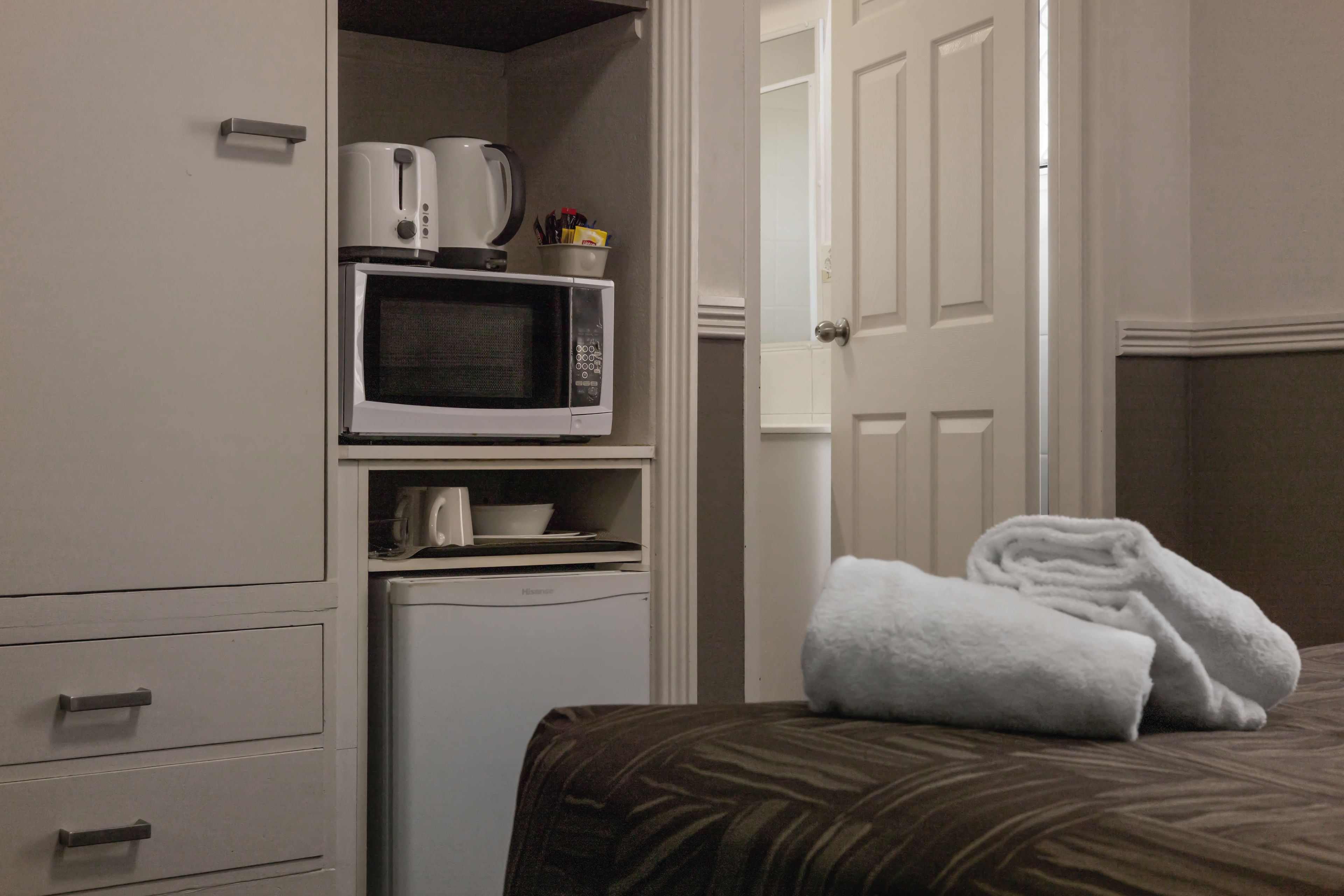 Room amenity