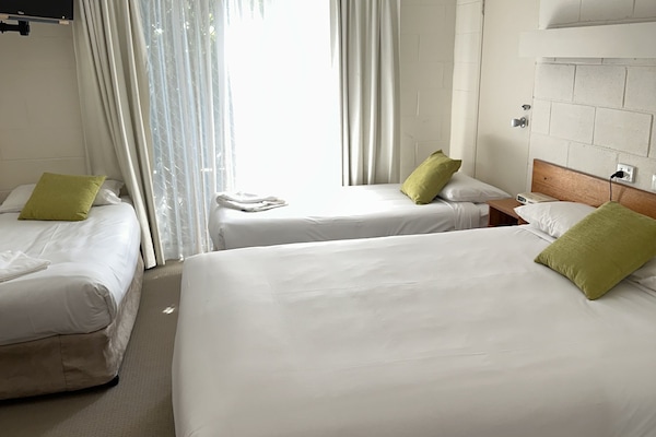 Iron/ironing board, free WiFi