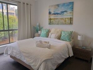 Premium Villa, 2 Bedrooms, Kitchen, Garden Area | Egyptian cotton sheets, premium bedding, down comforters, pillowtop beds