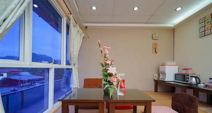 OYO 89881 V Stay Guesthouse