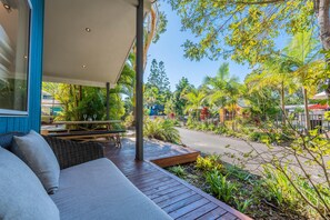 Cabaña, 2 habitaciones (Surf Shack) | Terraza o patio