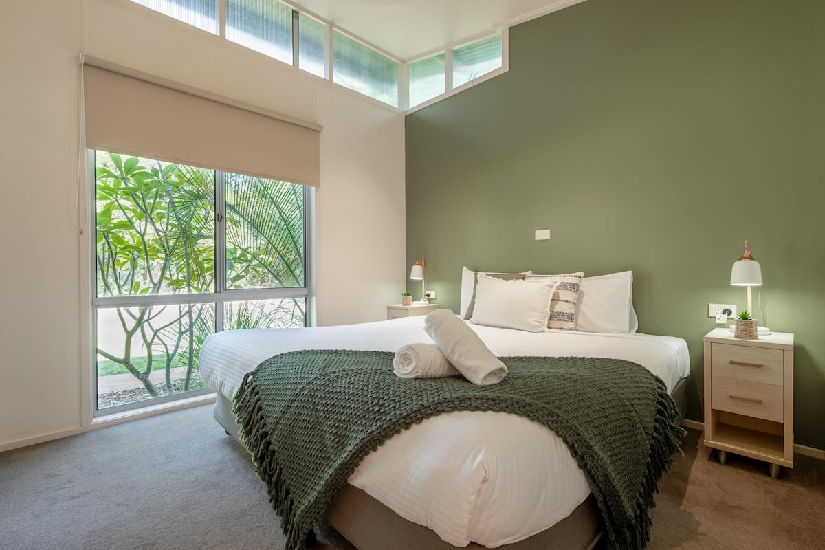Suite estándar, 2 habitaciones, no fumadores, cocina básica (Malibu Hut) | Wifi gratis