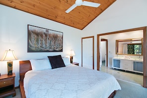 Standard Suite, 1 Bedroom, Non Smoking, Kitchen (The Pinnacle)