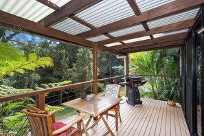 Standaard suite, 1 slaapkamer, niet-roken, keuken (Rainforest) | Terras