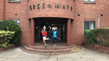 Standard Apartment, Multiple Beds | Terrace/patio