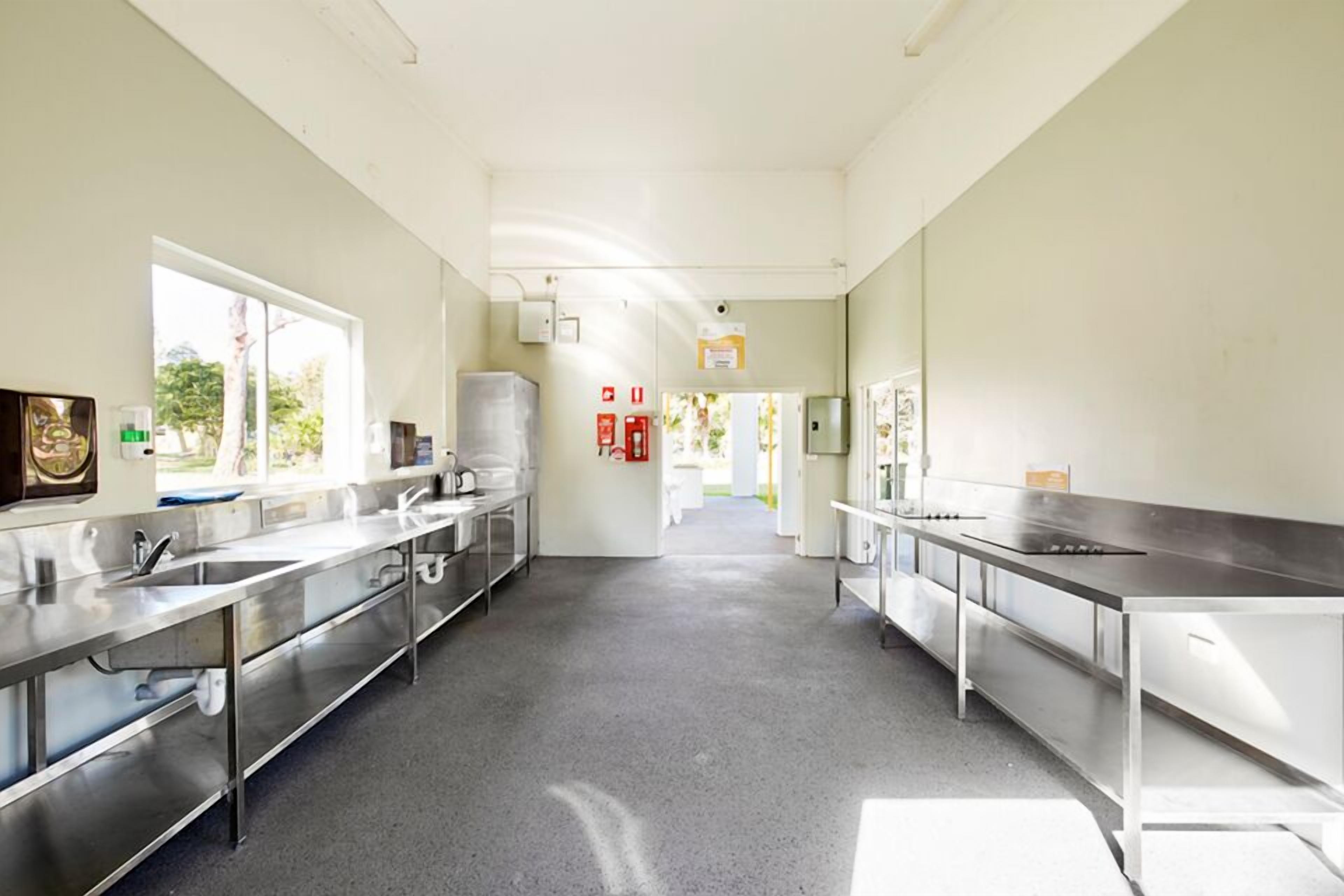 Fasilitas dapur bersama