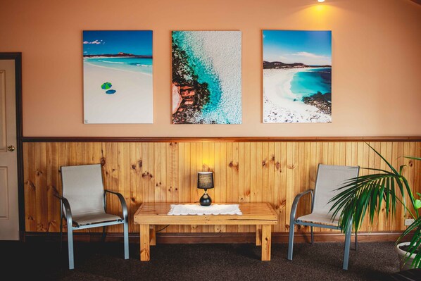 Flachbildfernseher, DVD-Player