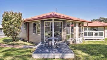 1 Bedroom Standard Cabin