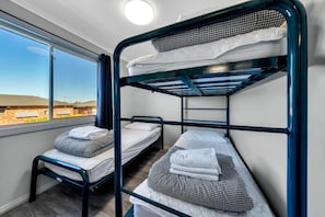 2 Bedroom Deluxe Cabin