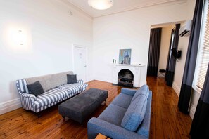 Matthews Suite | Living area | TV, DVD player